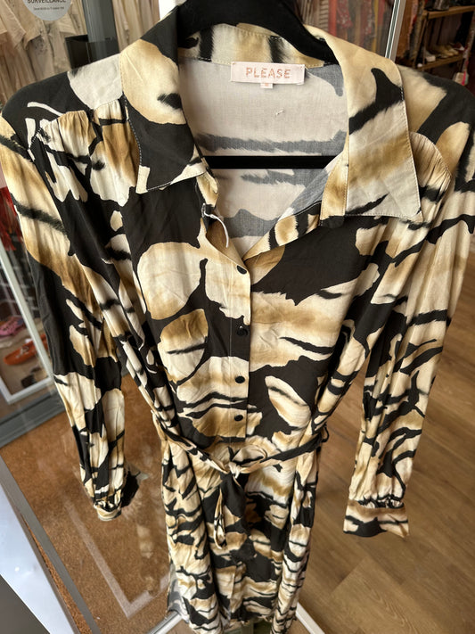 Robe Please T.M