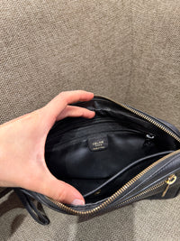 Pochette noire en cuir Céline 18/09
