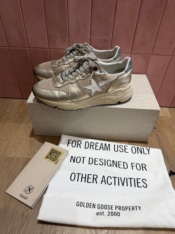 Baskets Golden Goose T.37 11/10