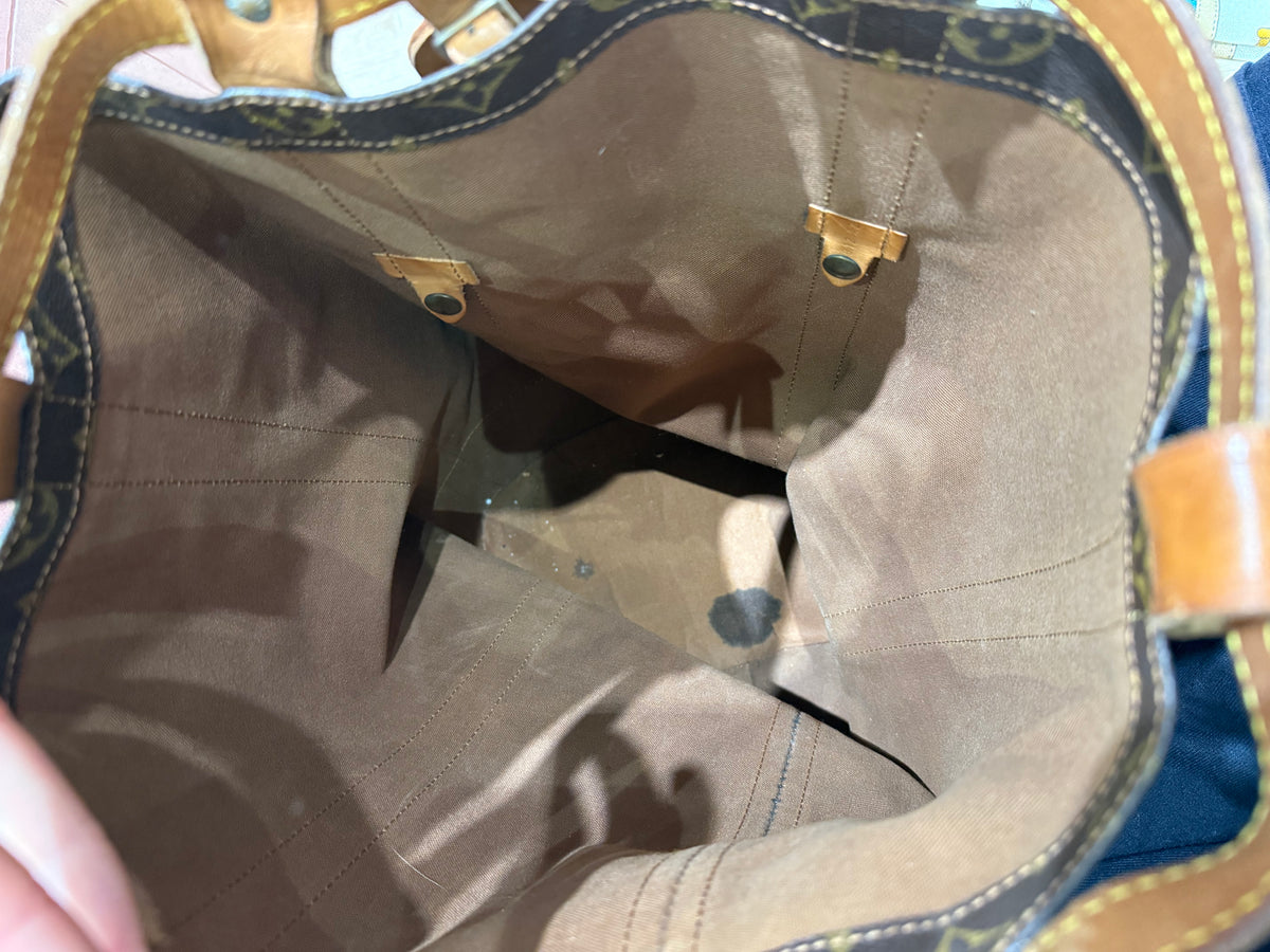 Louis Vuitton – Sac à dos randonnée