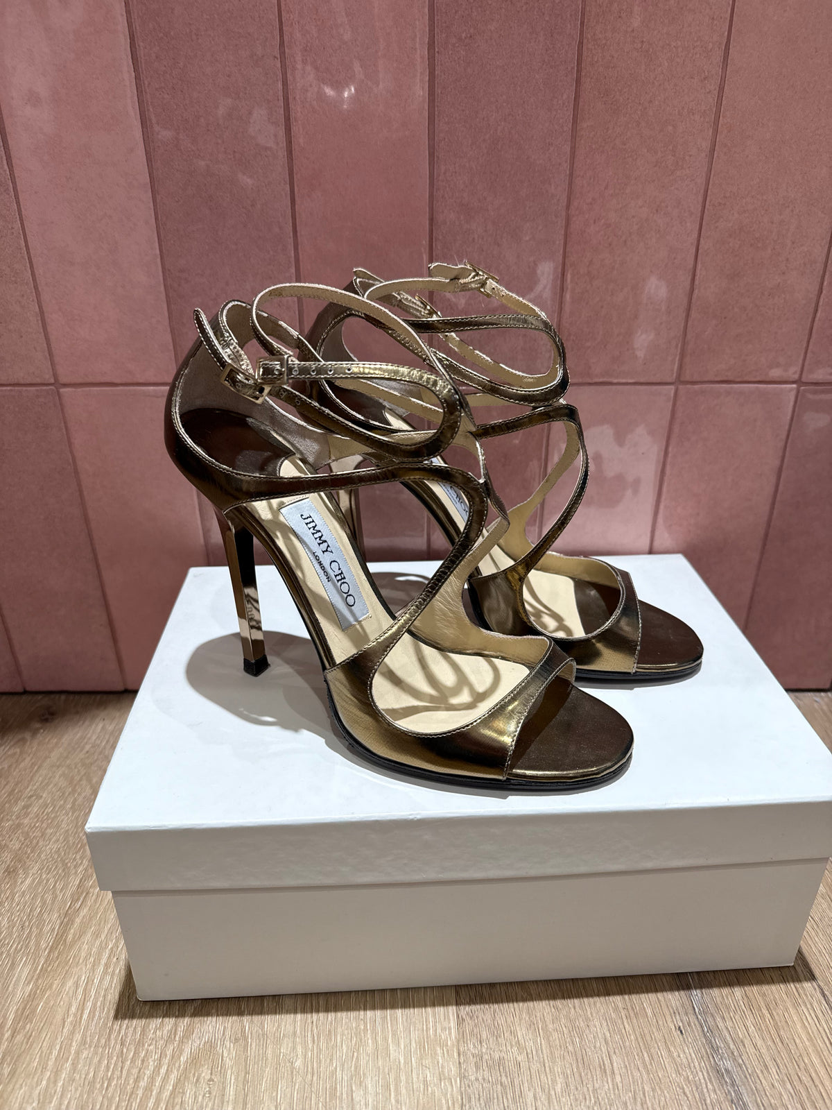 Sandales doré Jimmy choo T.37