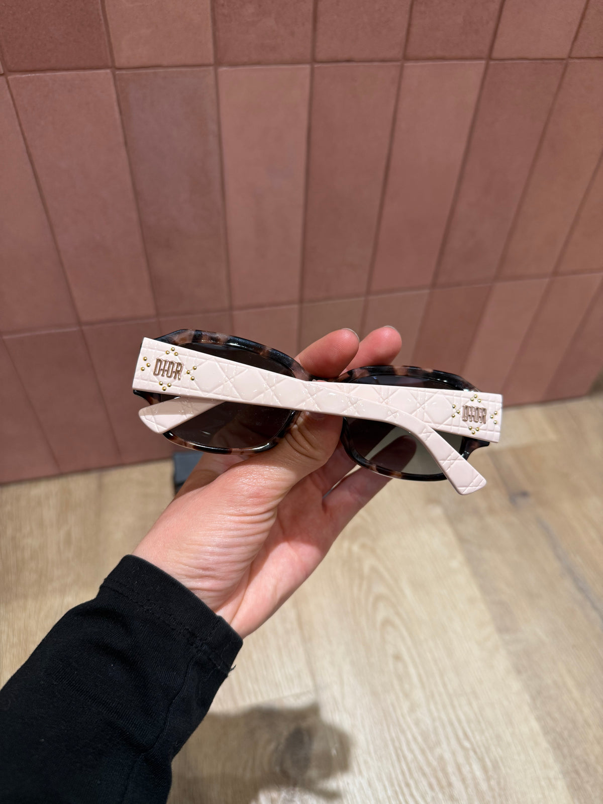 Lunettes Dior rose 07/06