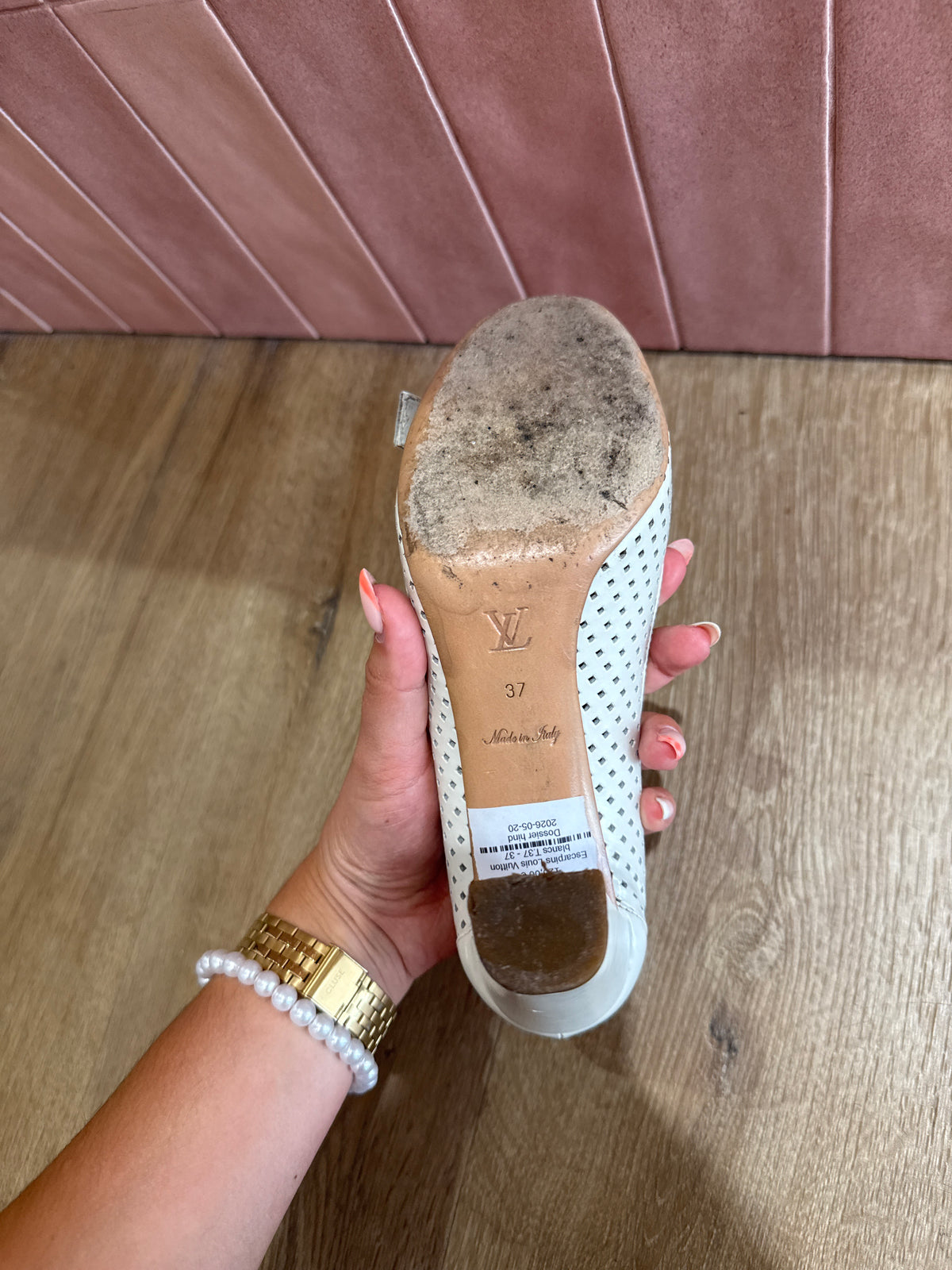 Escarpins Louis Vuitton blancs T.37