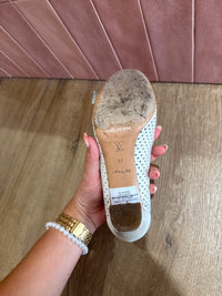 Escarpins Louis Vuitton blancs T.37