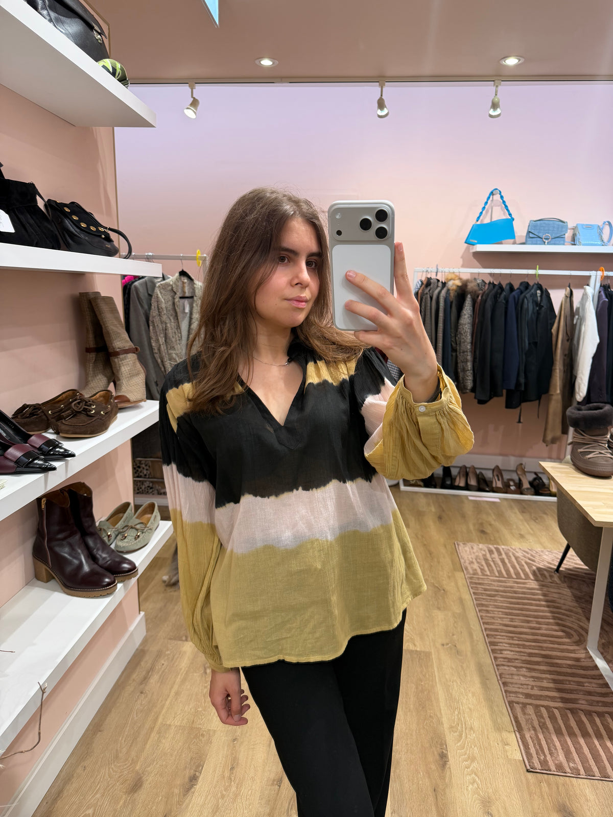 Chemise Noire et beige Ba&sh T.S 07/09