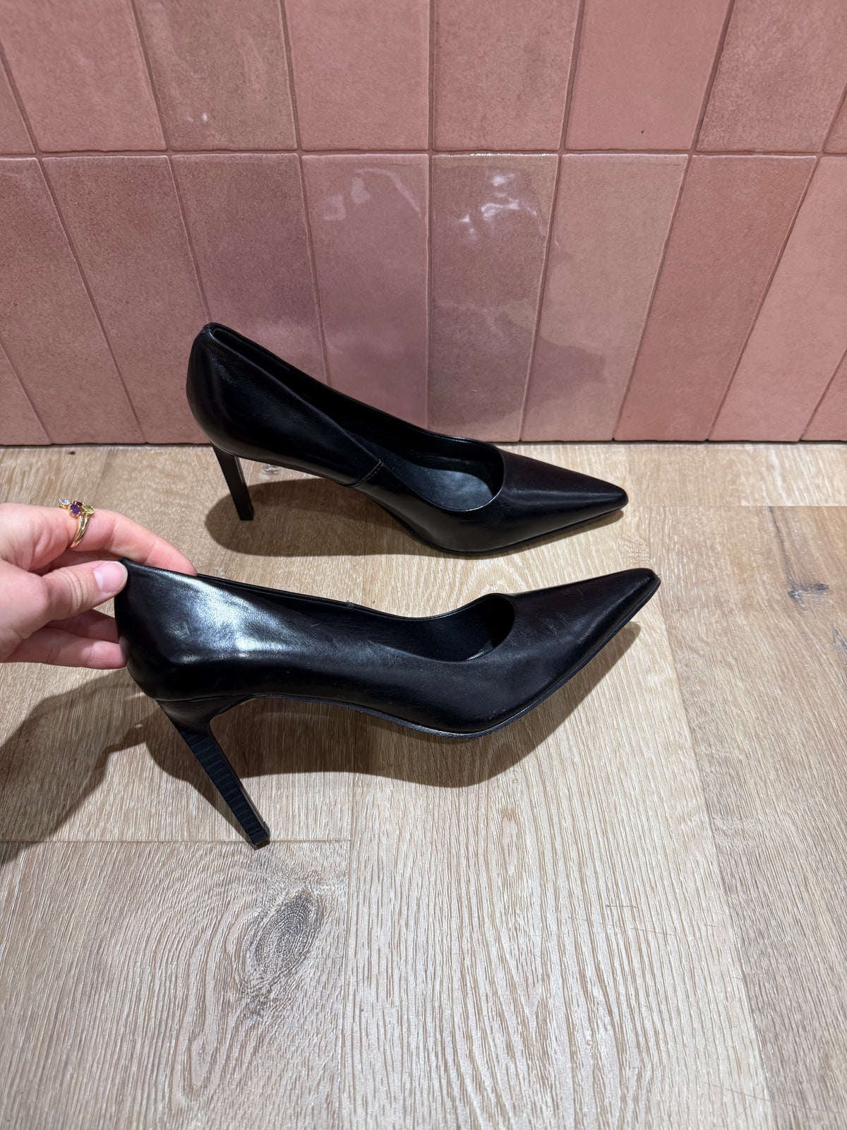 Escarpins noirs (Elizabeth Stuart) — T.39