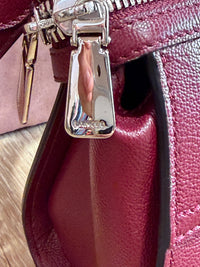 Petit sac bordeaux en cuir lancel 27/08