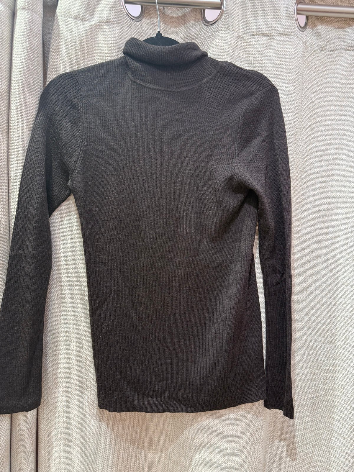 Pull neuf Uniqlo T.L