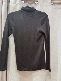 Pull neuf Uniqlo T.L