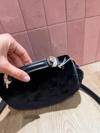 Sac noir effet moumoute Maje 28/08