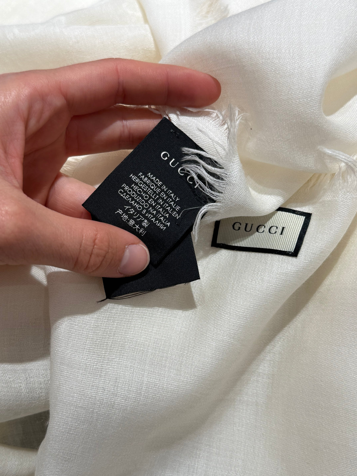 Étole laine et soie Gucci vendu + boîte