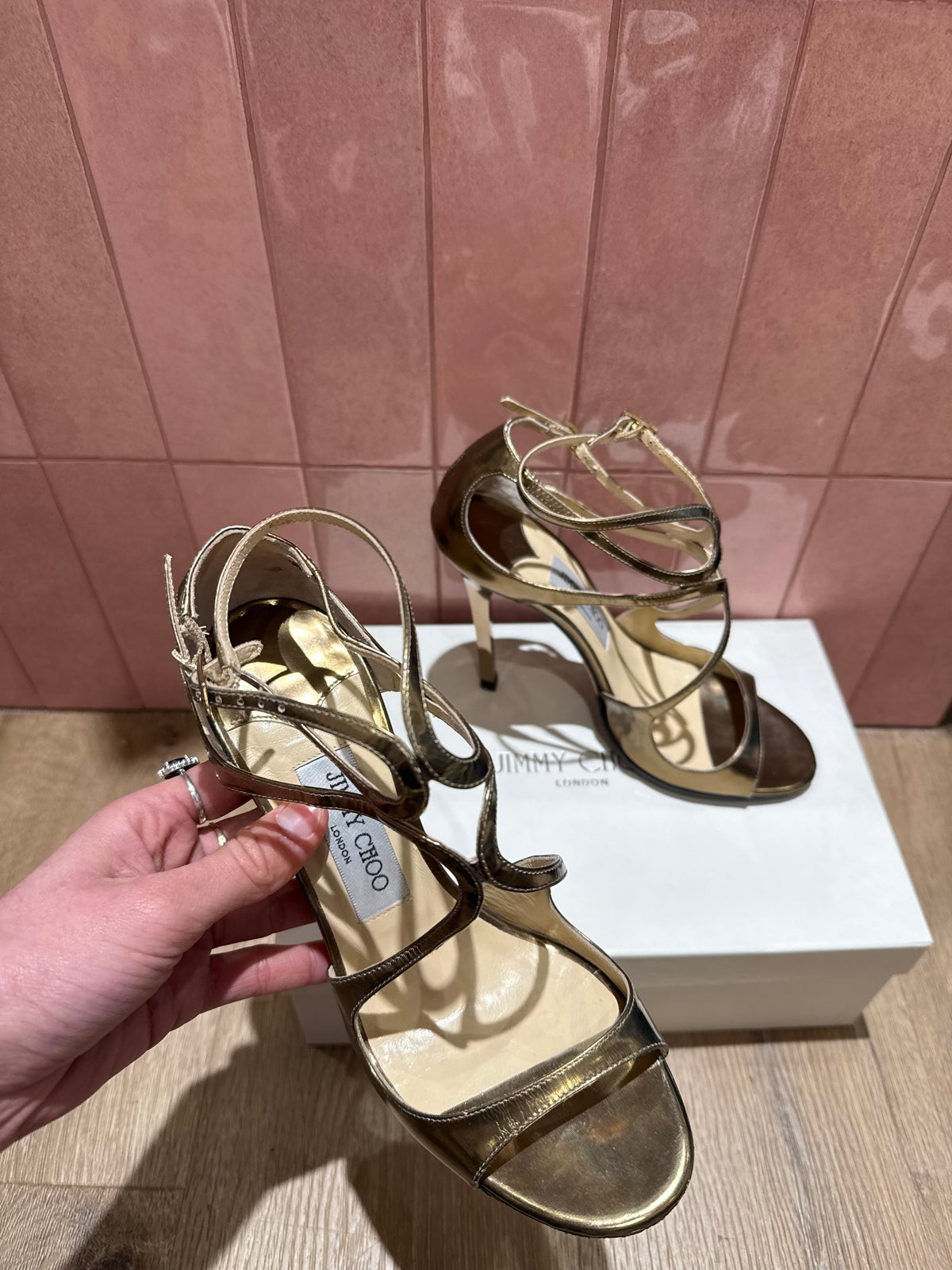 Sandales doré Jimmy choo T.37