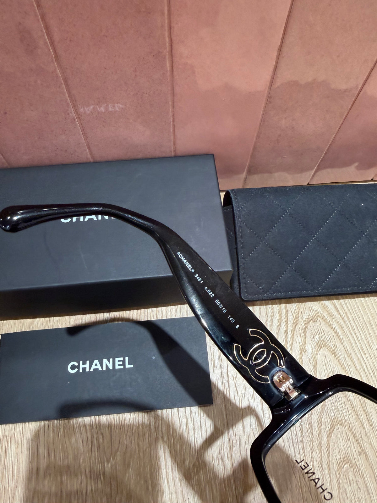 Lunettes Chanel neuves 14/10