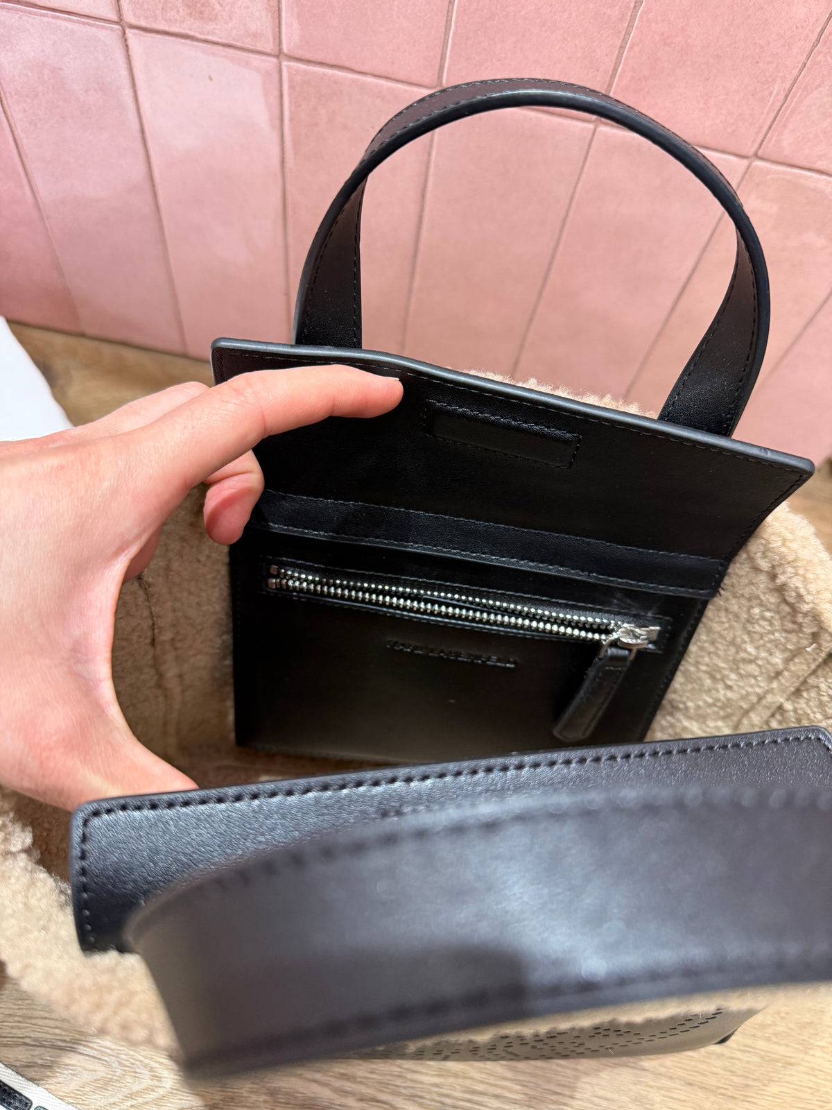 Sac Karl Lagerfeld noir 25/07