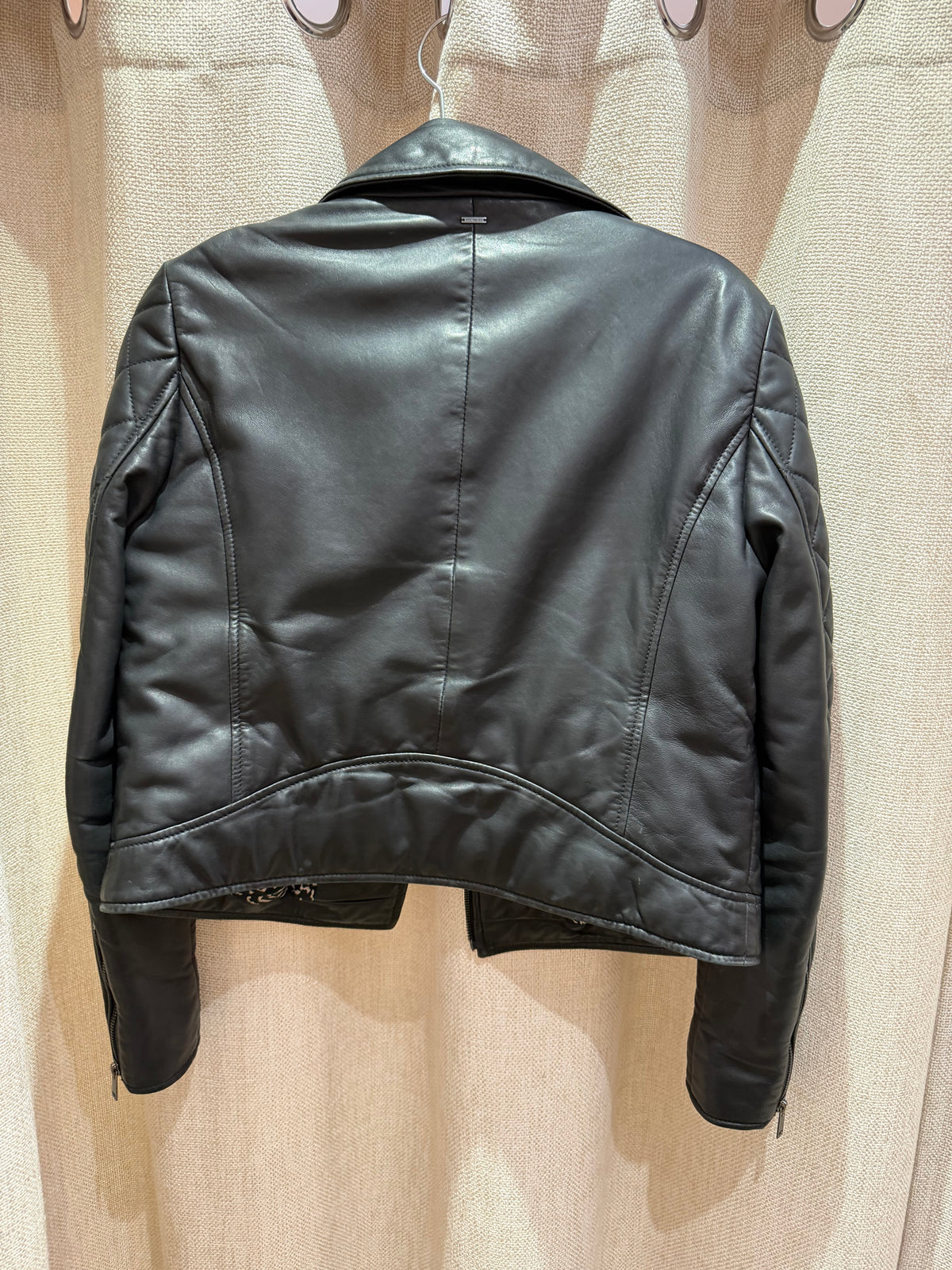 Veste en cuir noire matelassée IKKS - T.M 01/10