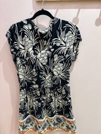 Robe noir et orange Hoss T.L