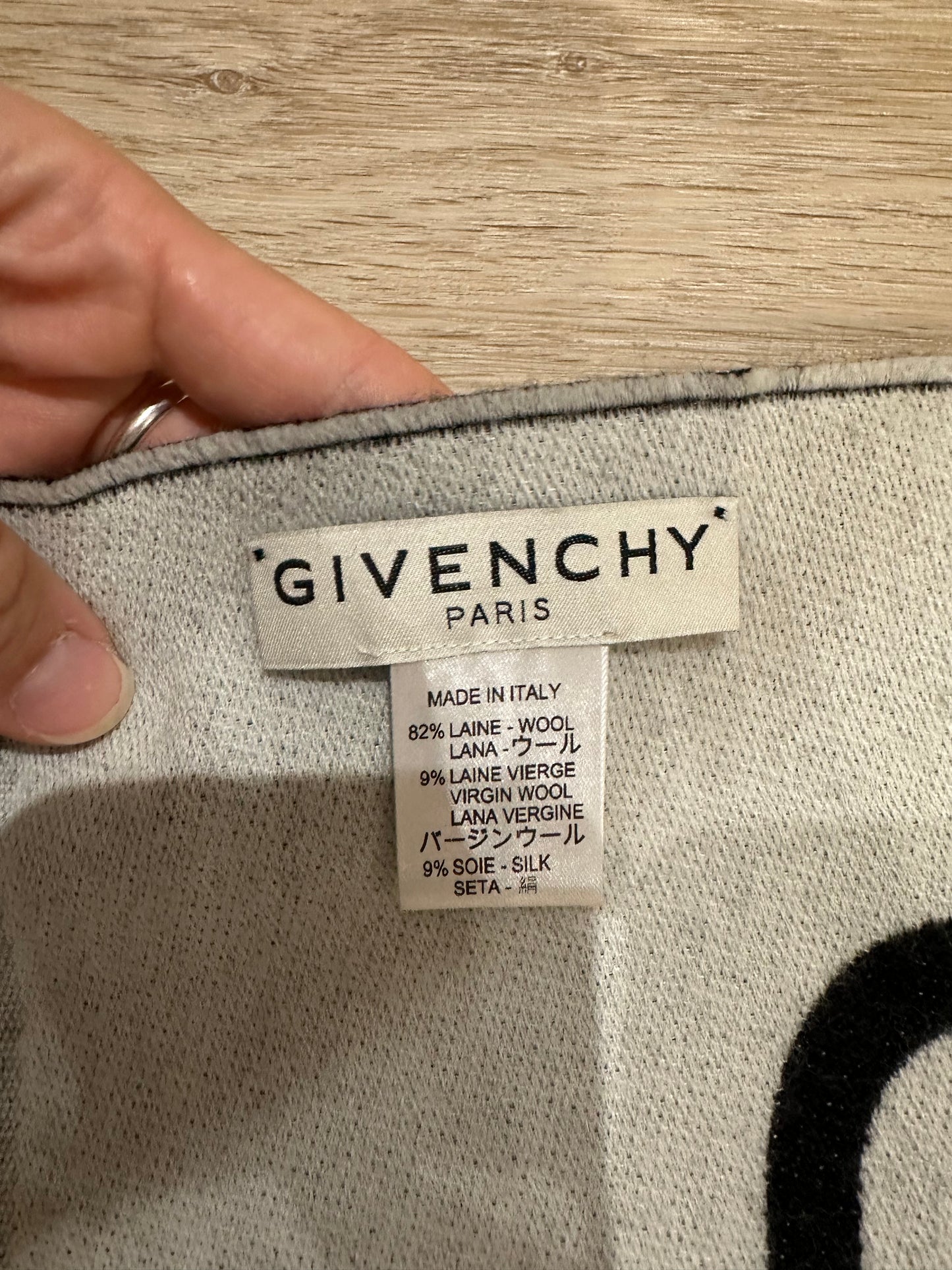 Écharpe givenchy laine soie cachemire