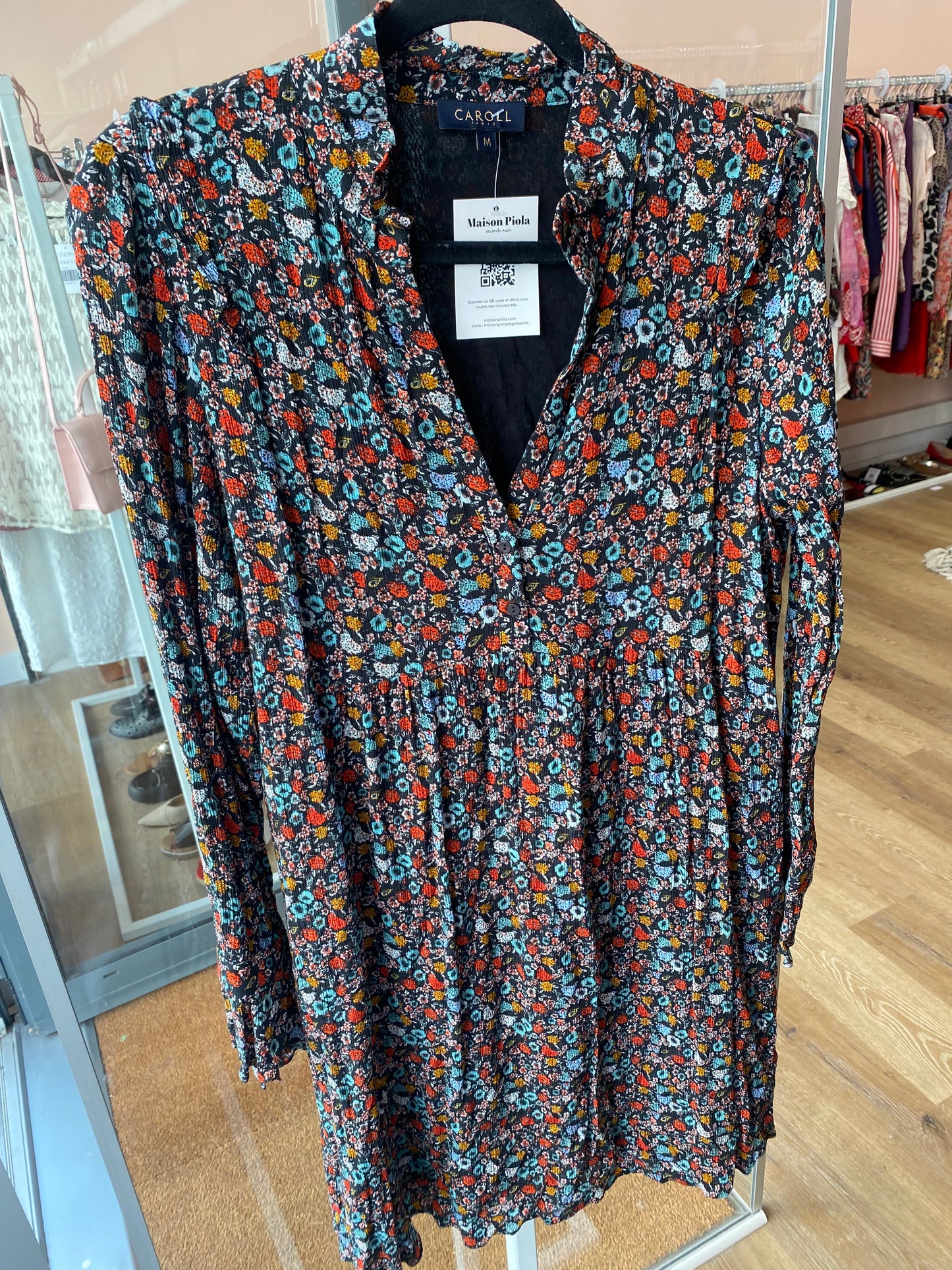 Robe Caroll T.M