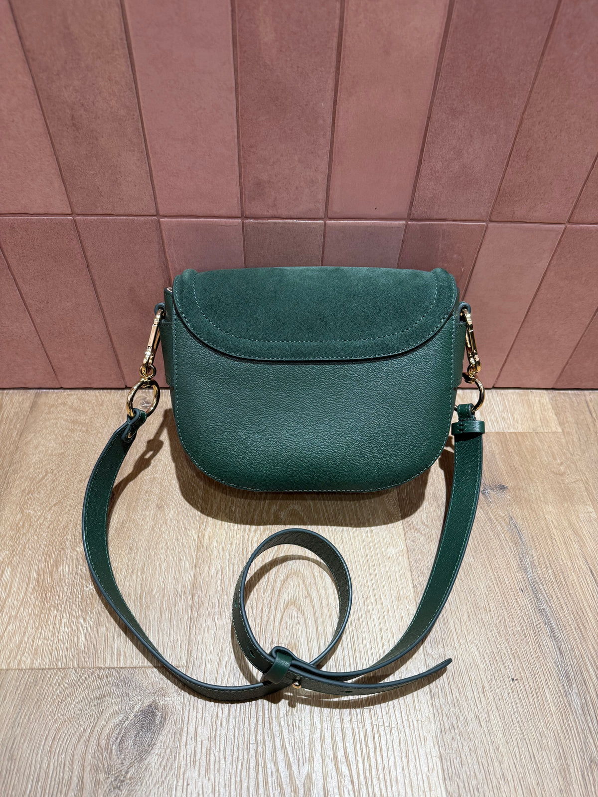 Sac en daim et cuir see by Chloé