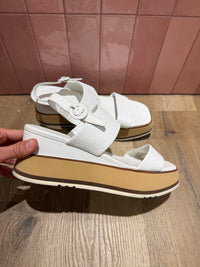 Sandales Intrend Blanc T.40 09/06