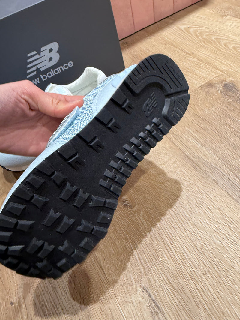 Baskets blanches New Balance T.34.5