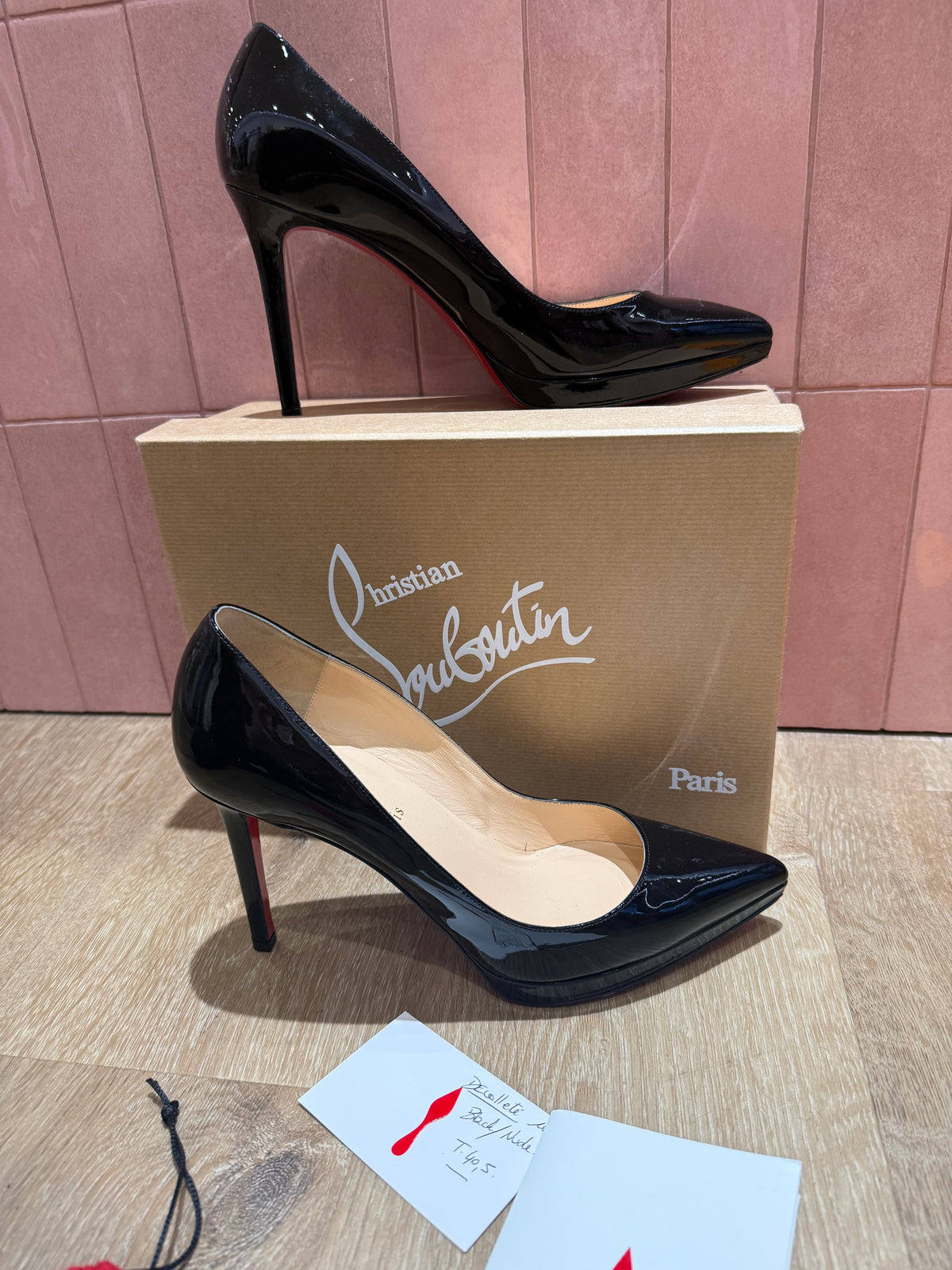 Escarpins Louboutin modèle Pigalle T.41