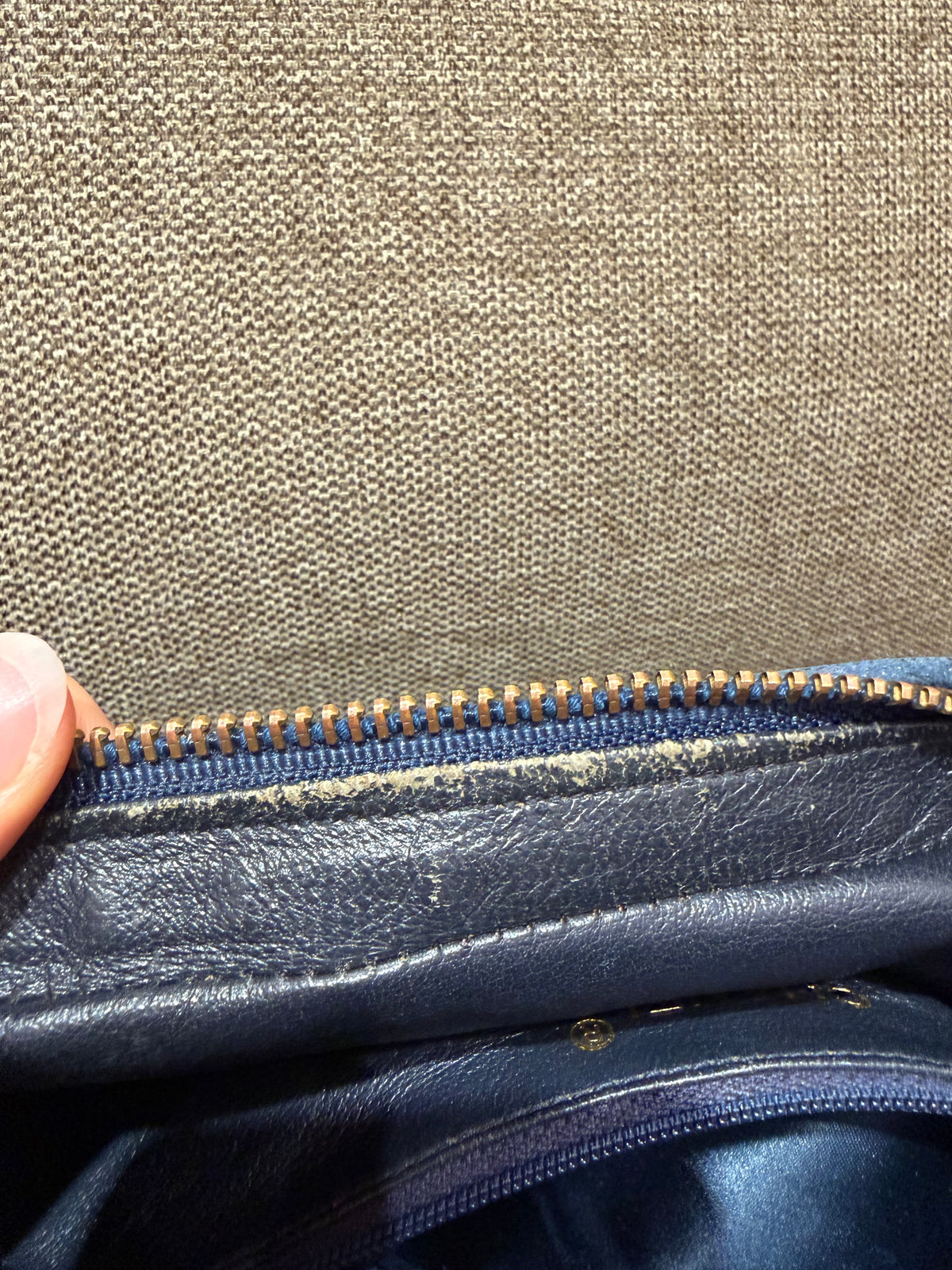 Sac Chanel caméra bleu nuit 23/09