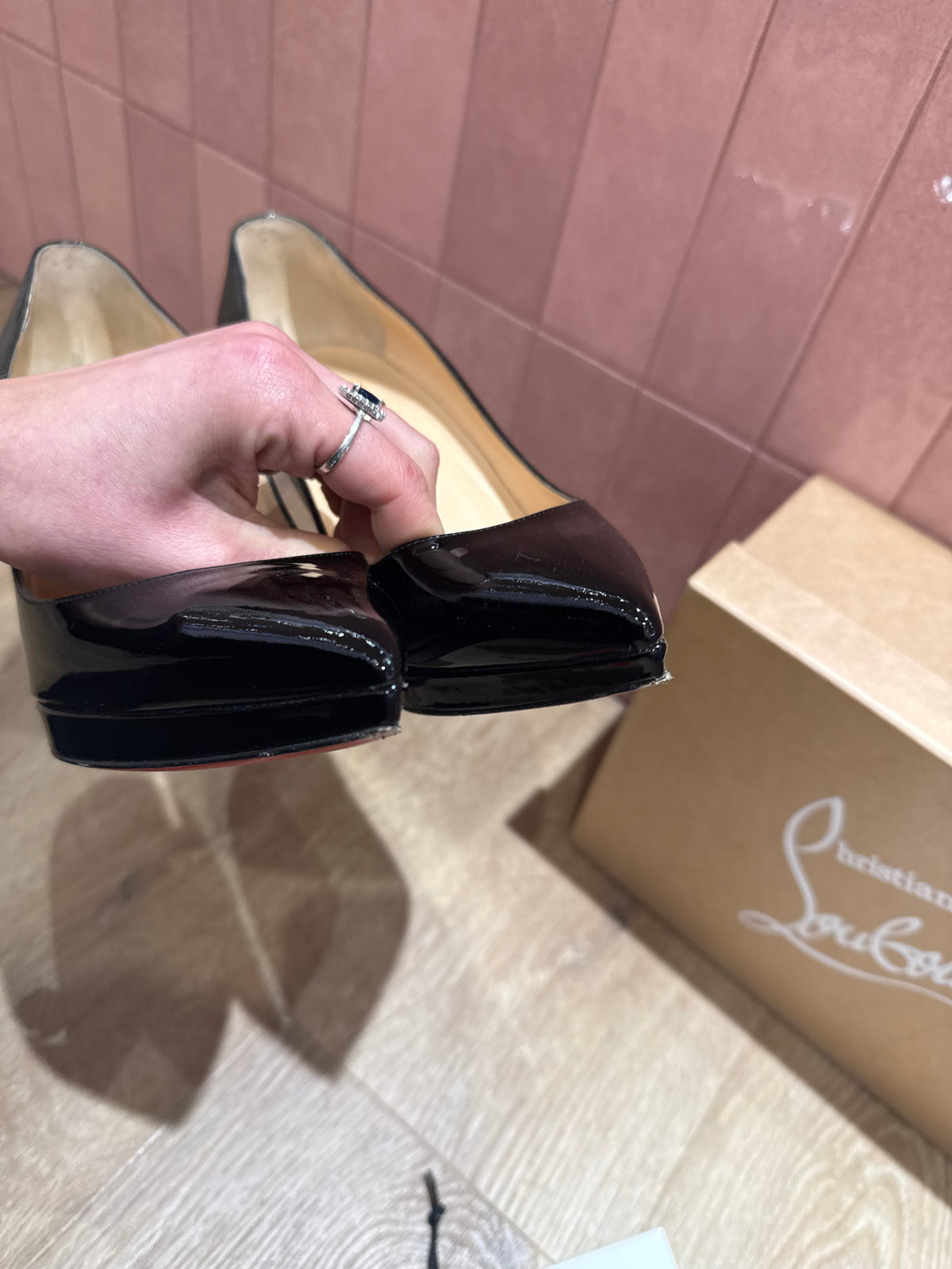 Escarpins Louboutin modèle Pigalle T.41