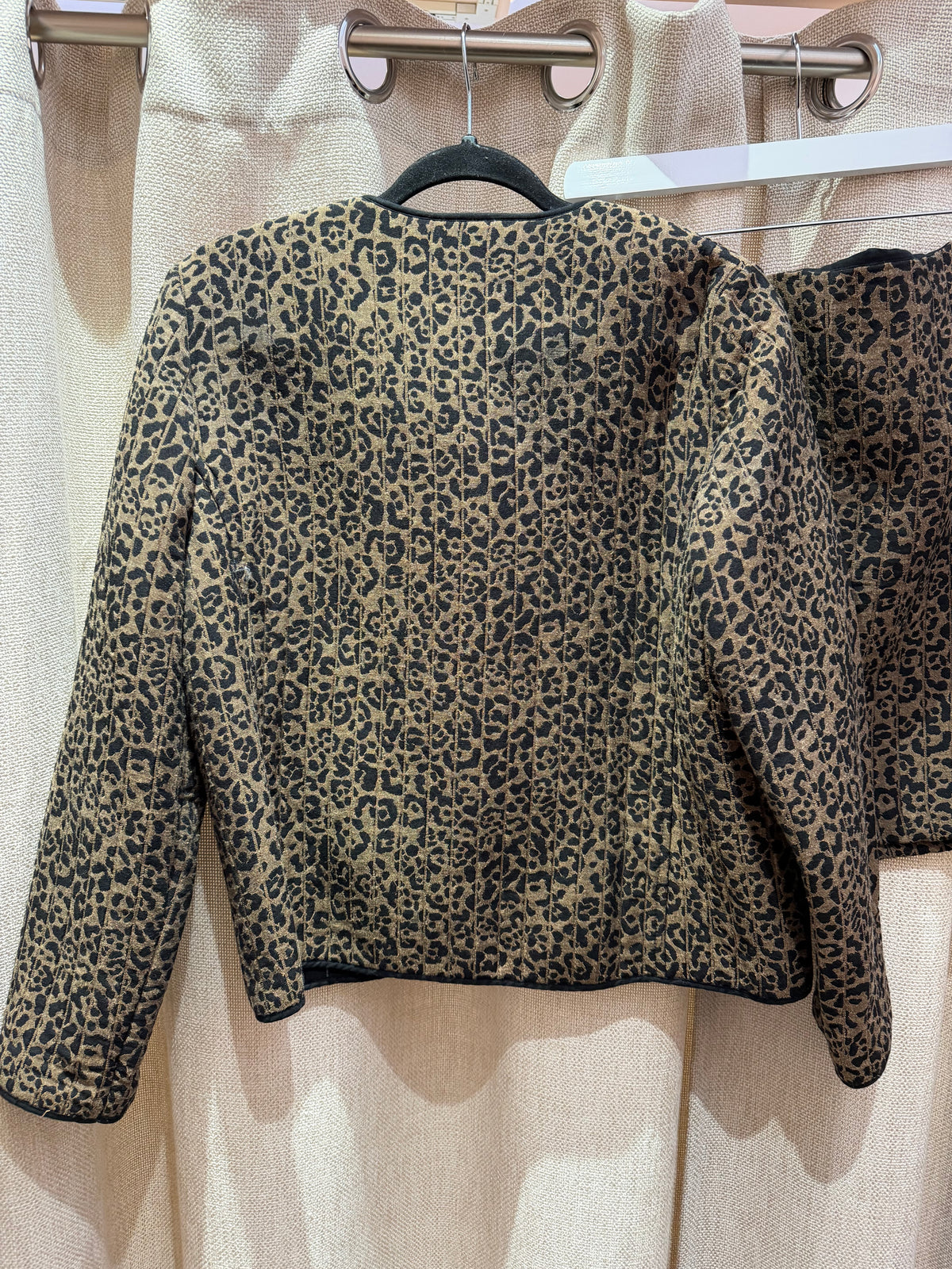 Ensemble veste + jupe Maison 123 T.40 25/10