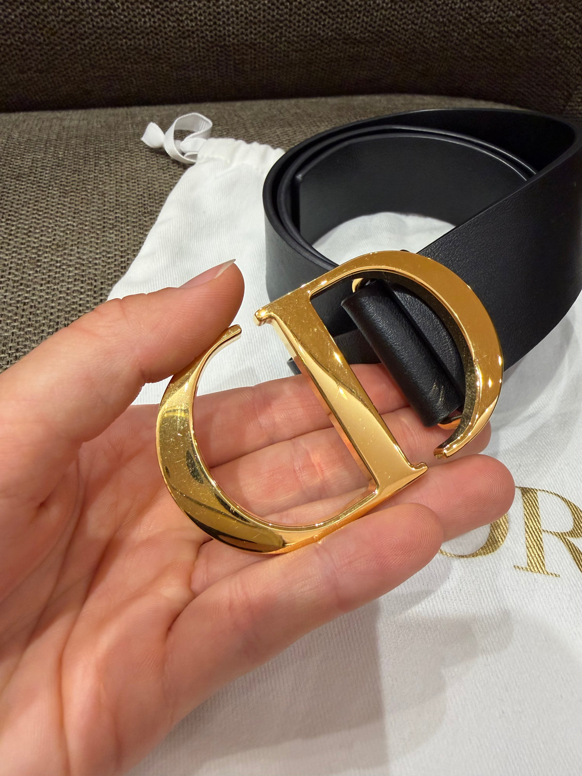 Ceinture noire Dior, bijouterie dorée T.70 cm 21/09