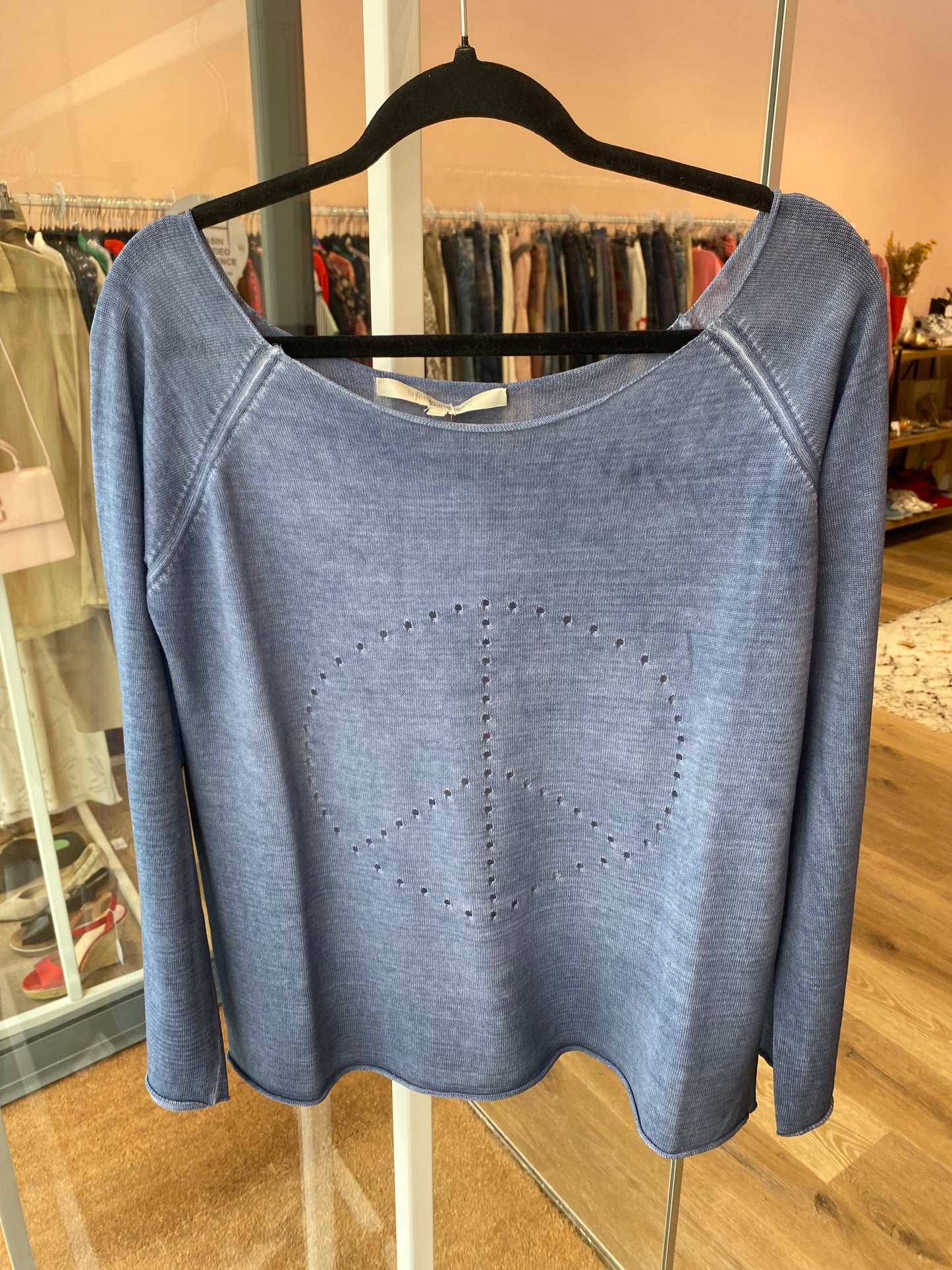 Pull La fée maraboutée T.S