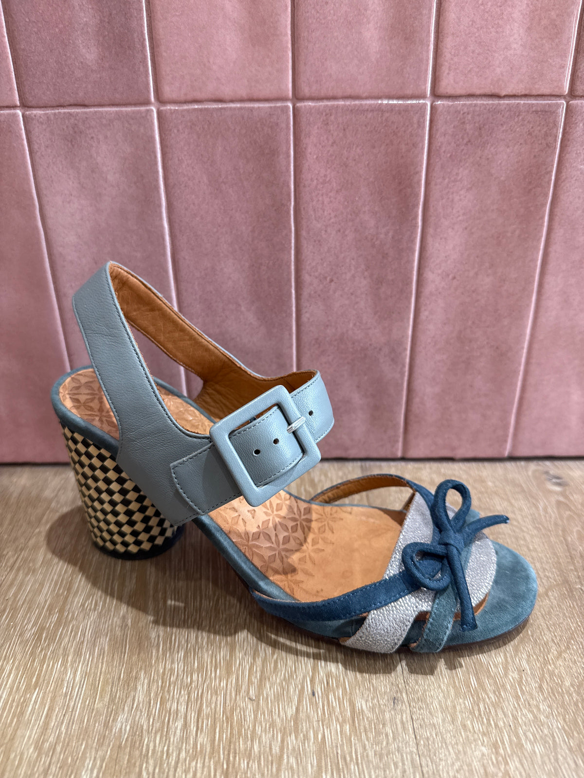 Sandales Chie Mihara Bleu T.37,5