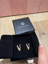 Boucles d’oreilles Versace doré 01/06