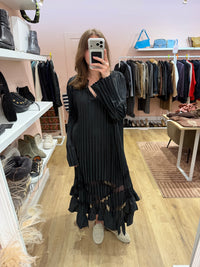 Claudie Pierlot - Robe noire plissée transparente, neuve avec étiquette - T.38 01/09
