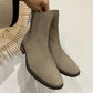 Bottines UGG cuir beige neuves T.38