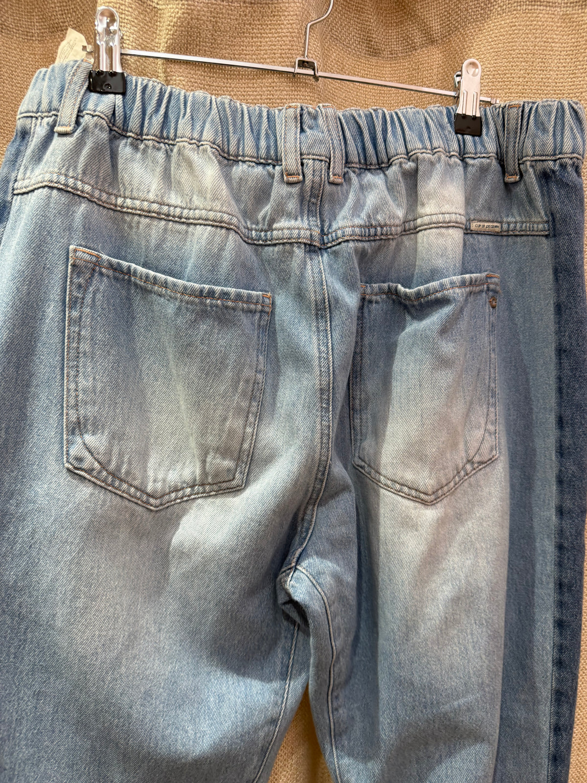 COJ Jean bleu ciel T.XL 08/06