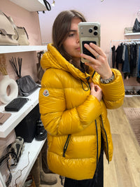 Doudoune jaune Moncler neuve T.M 16/10