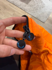 Doudoune orange moncler taille 5 31/05