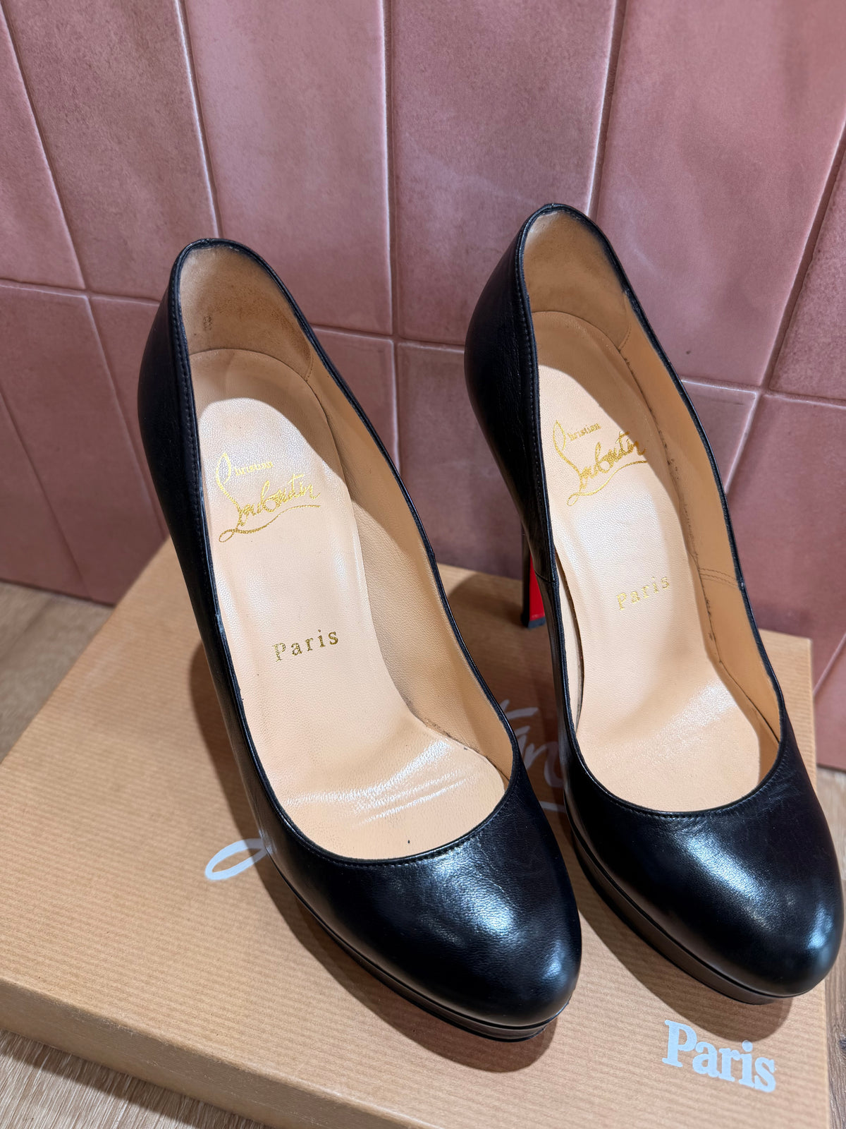 Louboutin chaussures T.35 1/2 22/09