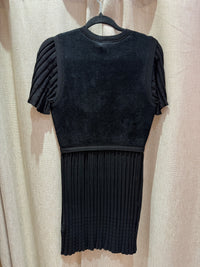 Robe noire Sandro T.40 04/10