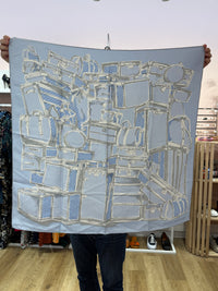 Foulard en soie Louis Vuitton + boîte