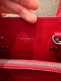 Sac de jour rouge Saint Laurent 09/09