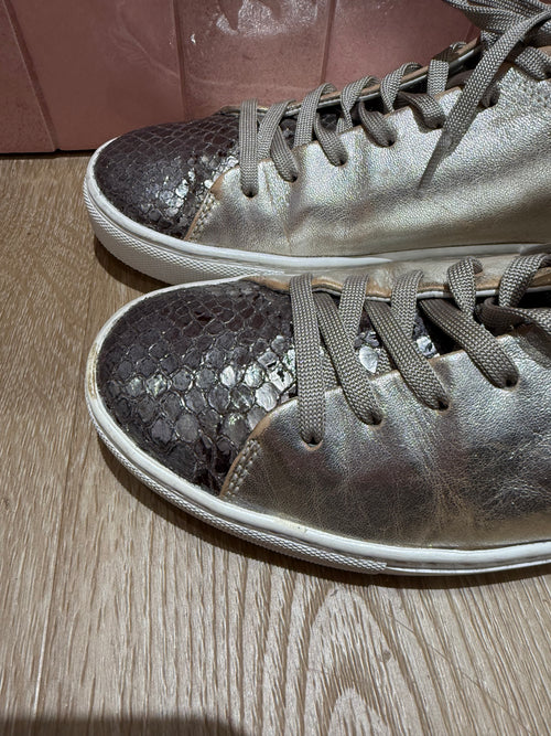 Baskets beige et cuir doré Crime London T.39