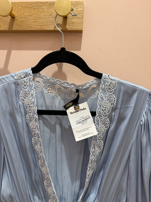 Robe satin - Maje bleu ciel et blanc, T.38