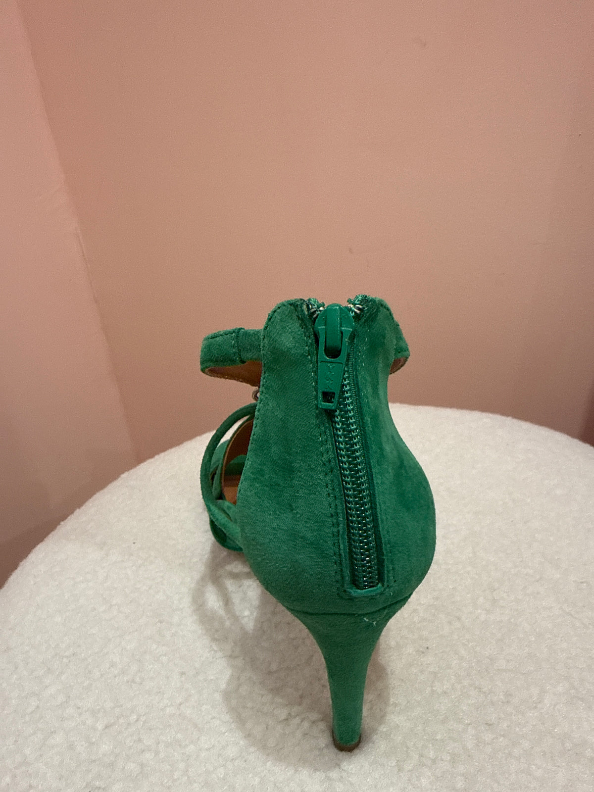 Sandales vert daim IKKS T.37 20/06