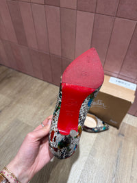 Louboutin escarpins t.37 vente privée