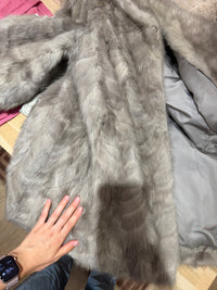 Manteau en vison gris taille 38 26/08