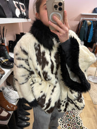 Veste lapin effet vache T.40