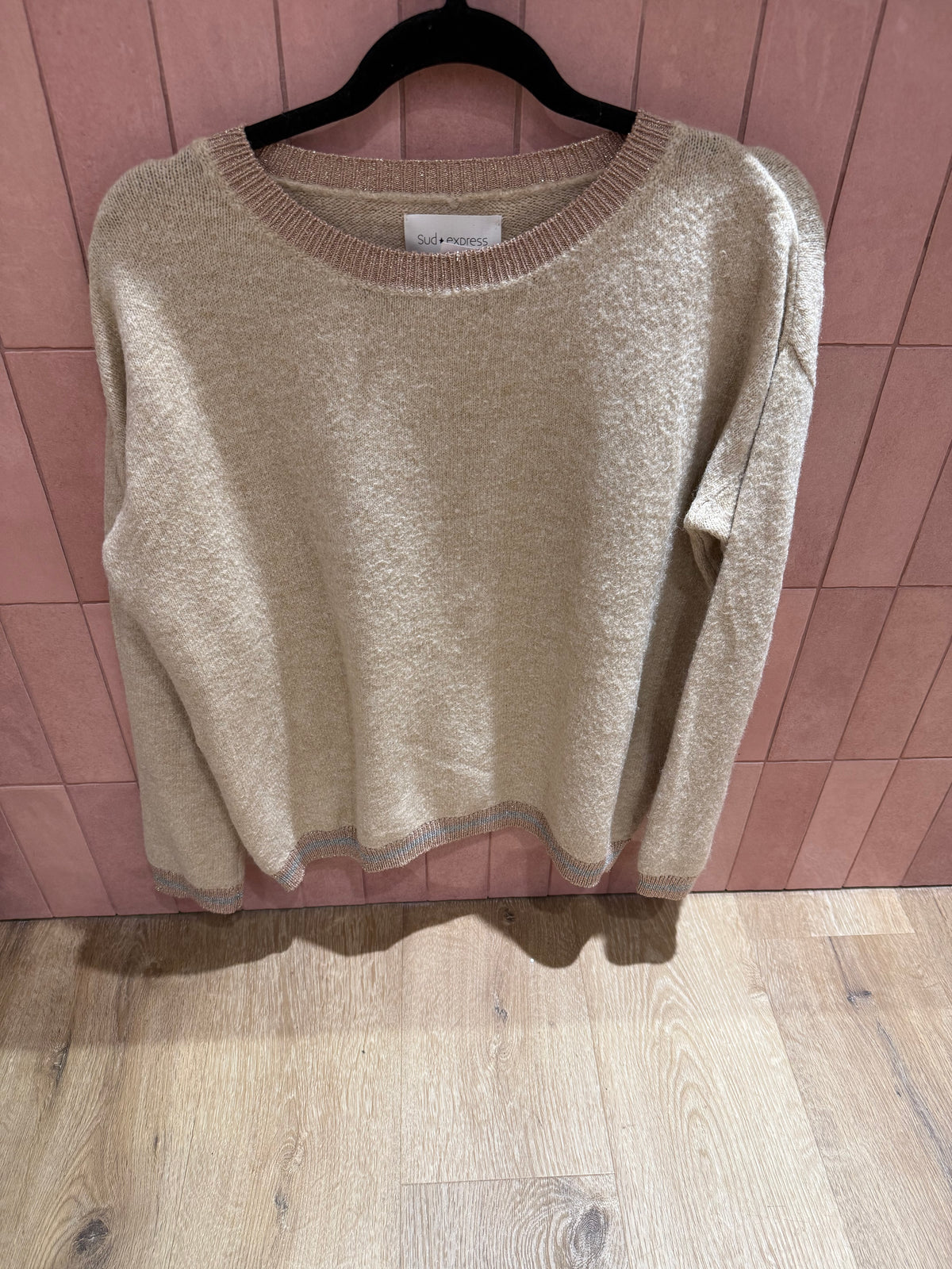 Pull beige col brillant sud express M