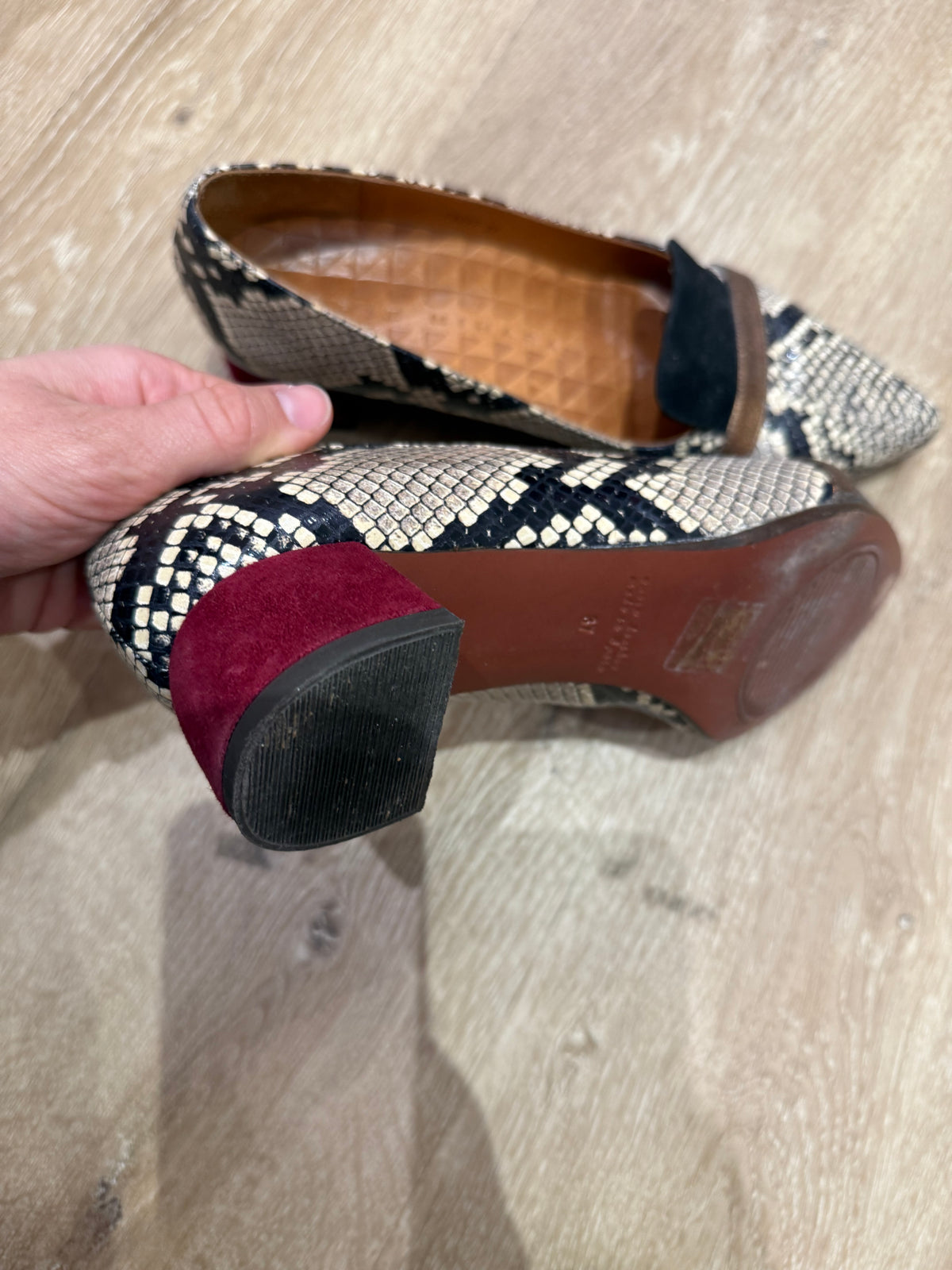 Ballerines style serpent Chie Mihara t.37